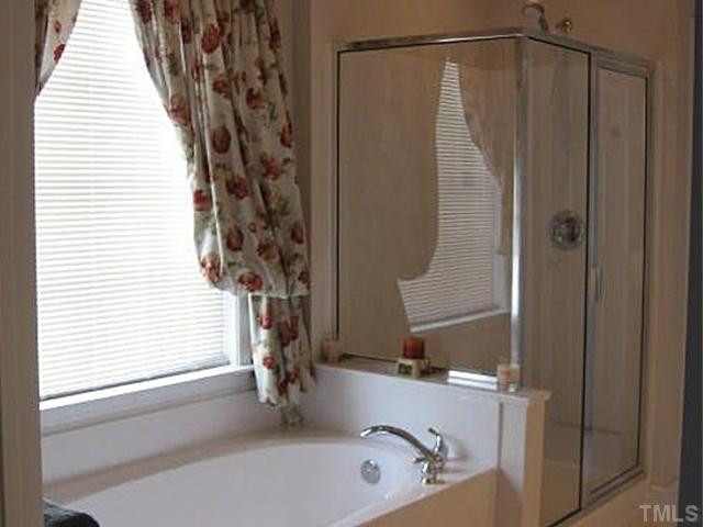 204 Bradson Road Morrisville, NC 27560 - Photo 12 of 24 Master bath