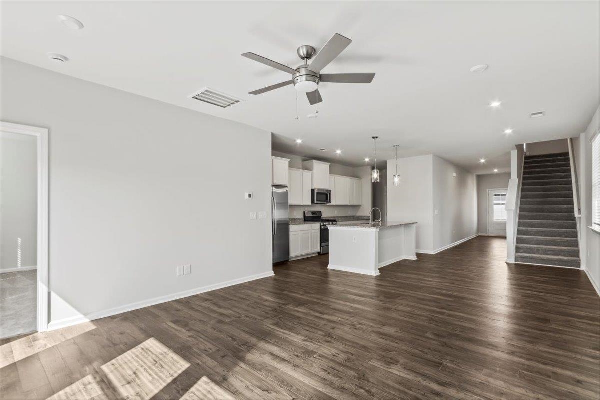 4051 Bromfield Way Boiling Springs, SC 29316 - Photo 5 of 27 Gallery Image 5