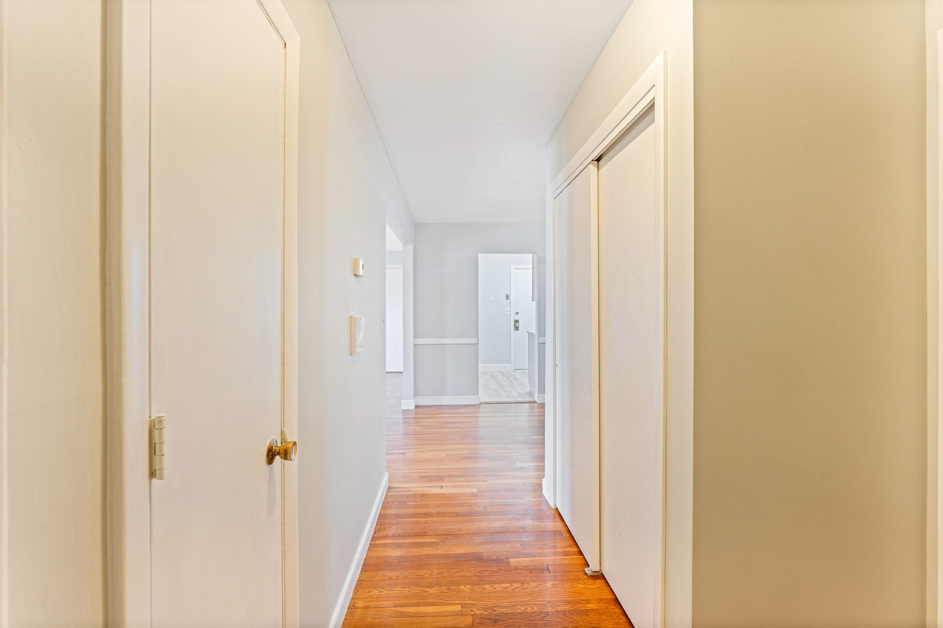 4 Brook Road, Unit 8 Salem, NH 03079 - Photo 22 of 29