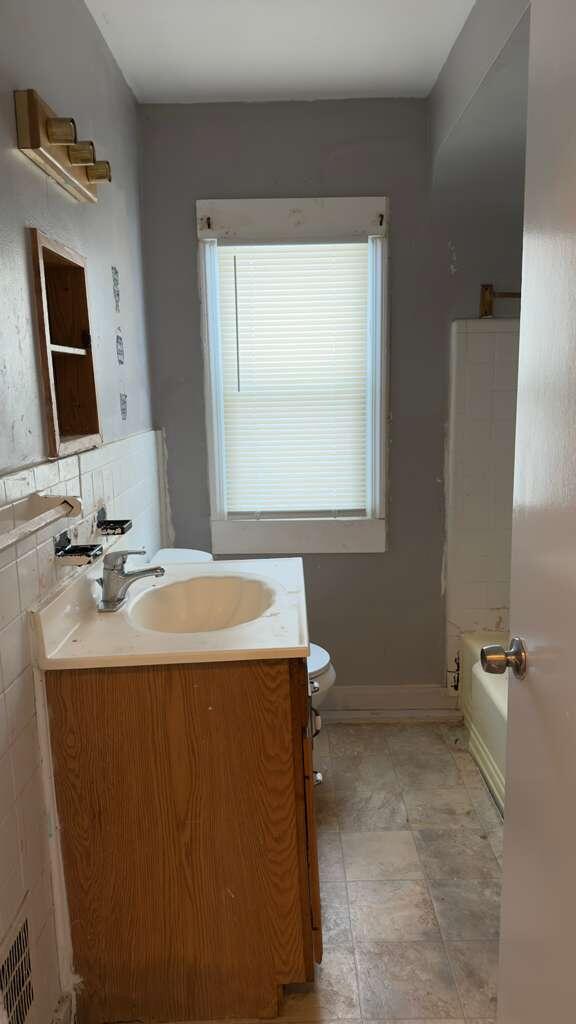 9605 Decatur Street Detroit, MI 48227 - Photo 8 of 22 WhatsApp Image 2026-03-10 at 2.24.34 PM