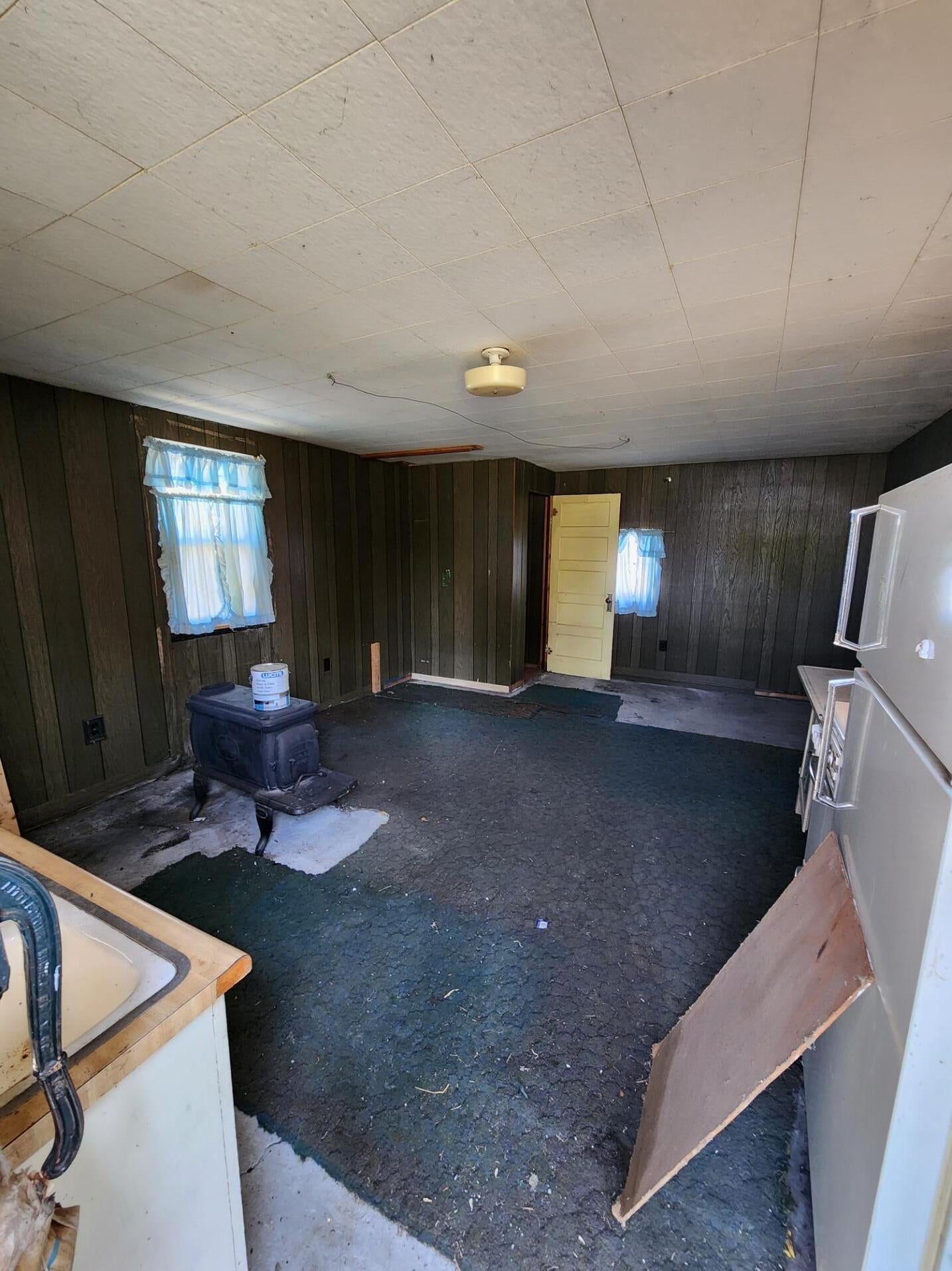 9895 West Carter Road St. Helen, MI 48656 - Photo 2 of 9 Gallery Image 2