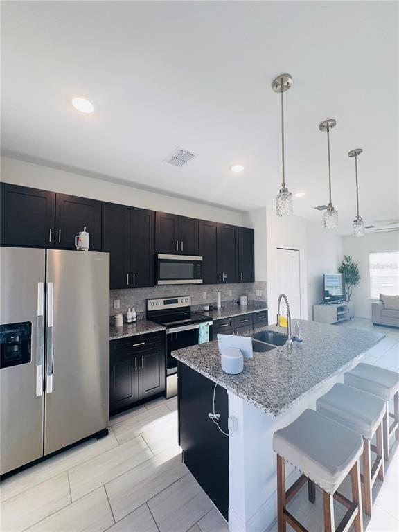 232 Genoa Court Kissimmee, FL 34758 - Photo 5 of 43