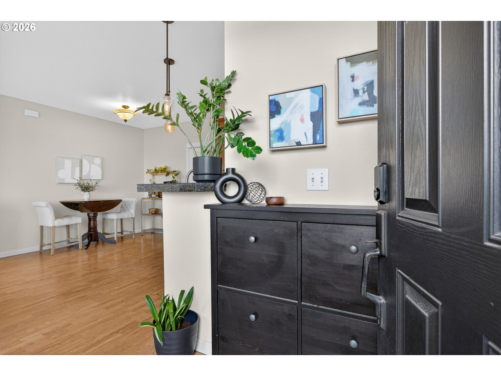 9193 Northwest Germantown Road Portland, OR 97231 - Photo 2 of 46 Entrance/Foyer