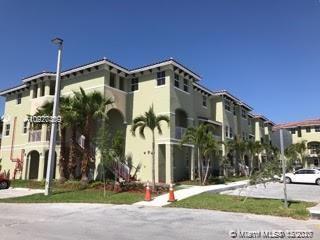 290 Northwest 109th, Unit 207 Miami, FL 33172 - Photo 1 of 10