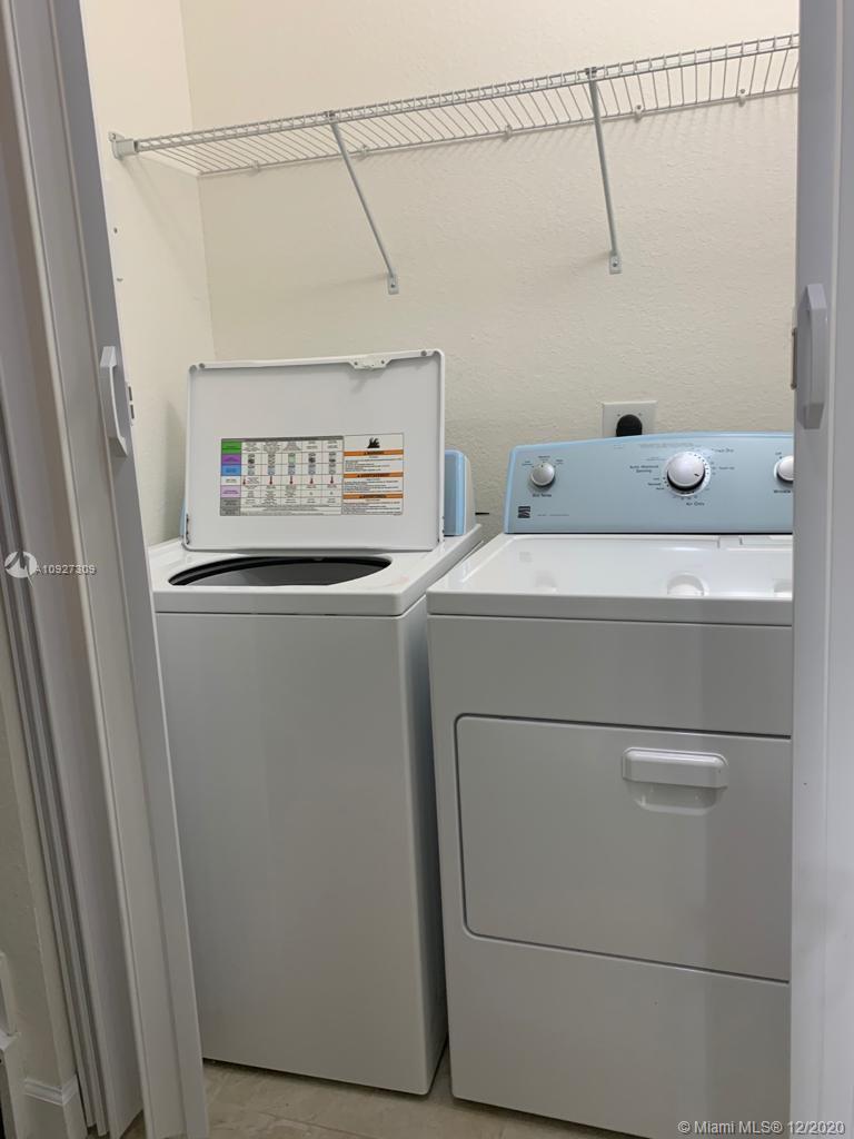 290 Northwest 109th, Unit 207 Miami, FL 33172 - Photo 6 of 10