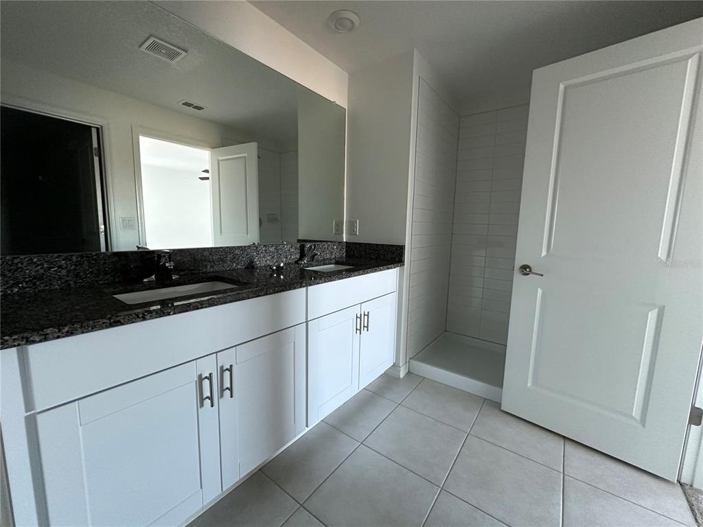 5380 Blue Horizon Way Wimauma, FL 33598 - Photo 14 of 23
