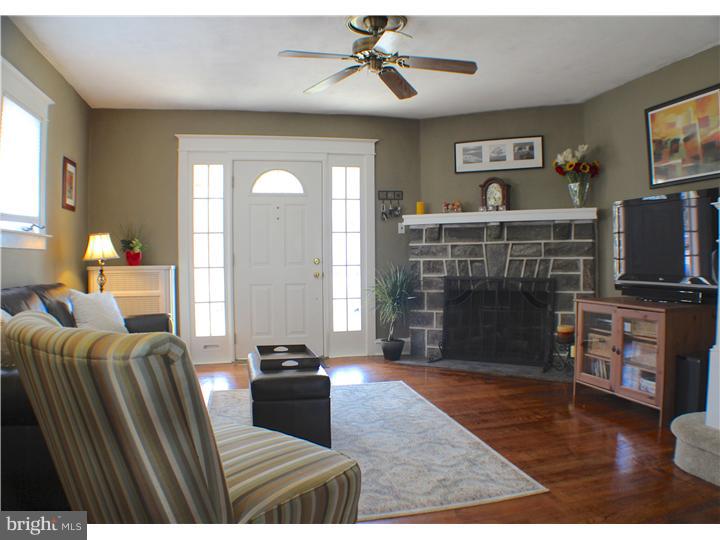 420 Kenmore Road Havertown, PA 19083 - Photo 4 of 25 Fireplace
