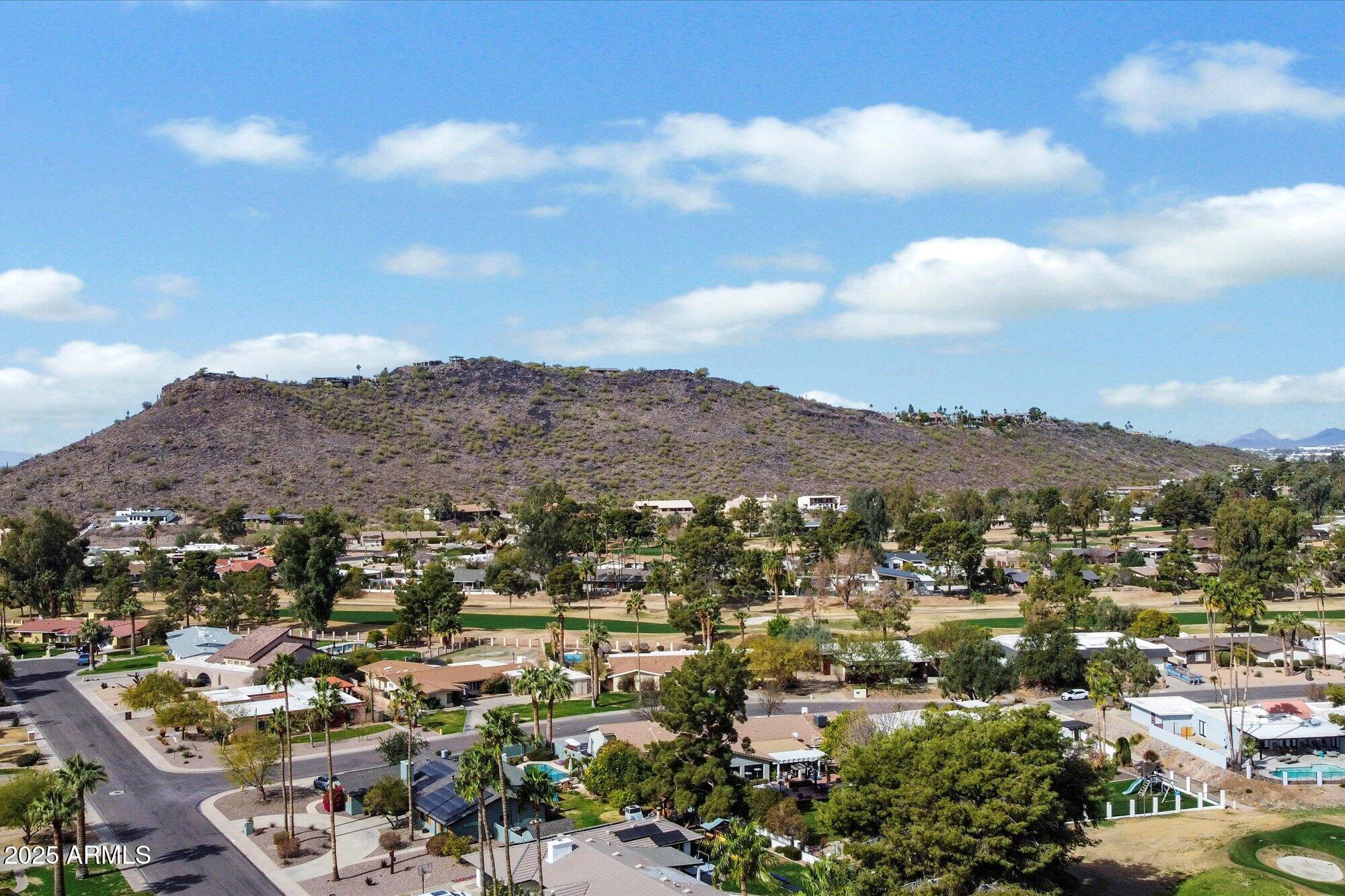 339 West Southern Hills Road Phoenix, AZ 85023 - Photo 18 of 19 33-78268773