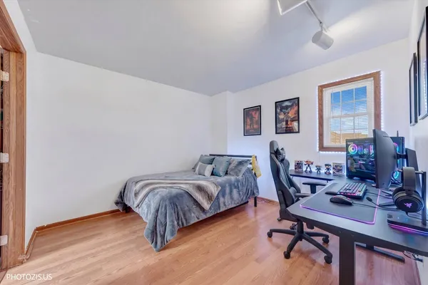 $289,000 | 208 Westminster Court, Unit D, Schaumburg, IL 60193