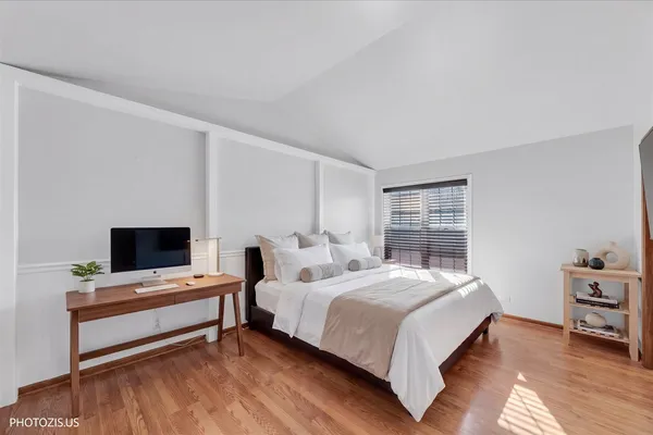 $289,000 | 208 Westminster Court, Unit D, Schaumburg, IL 60193