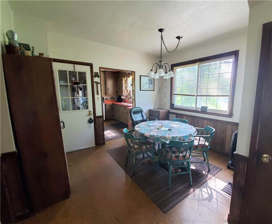 2638 Old Butler Road New Castle, PA 16101 - Photo 5 of 25