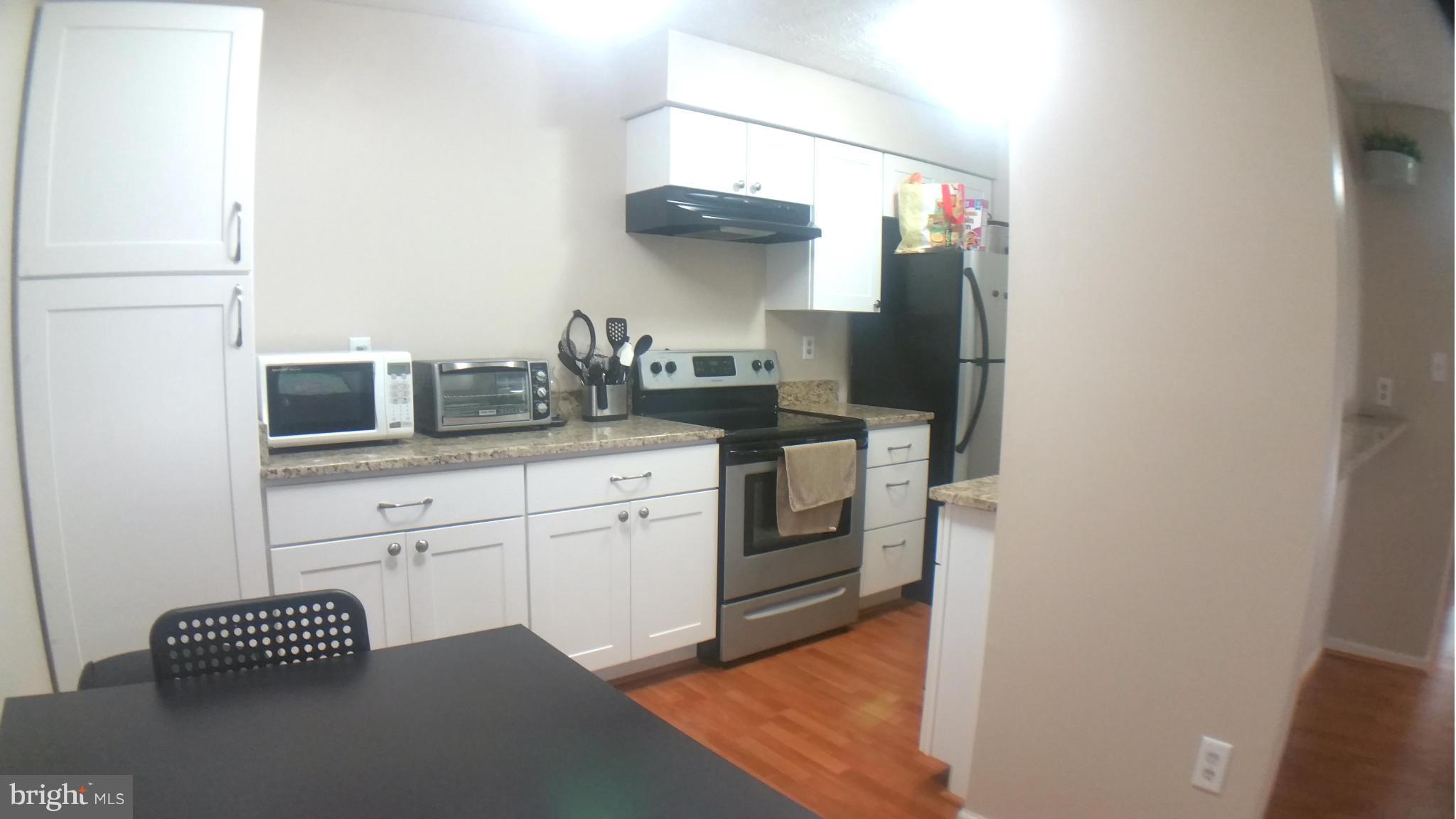 6450 Greenfield Road, Unit 306 Elkridge, MD 21075 - Photo 5 of 15 Kitchen