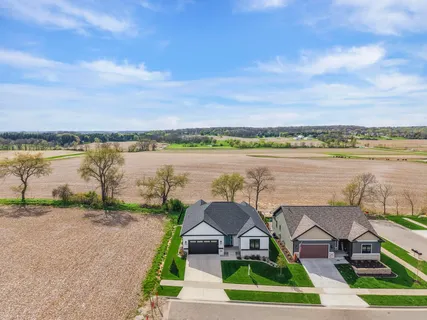 $709,900 | 2016 Besra Drive, Verona, WI 53593