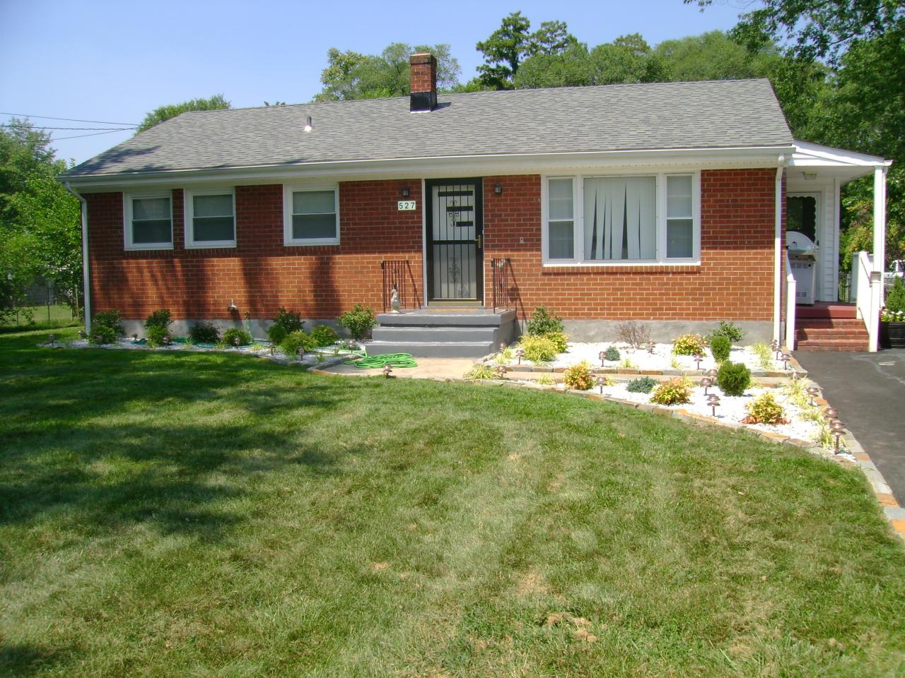 527 Kessler Mill Road Salem, VA 24153 - Photo 1 of 5 527 Kesler Mill Road