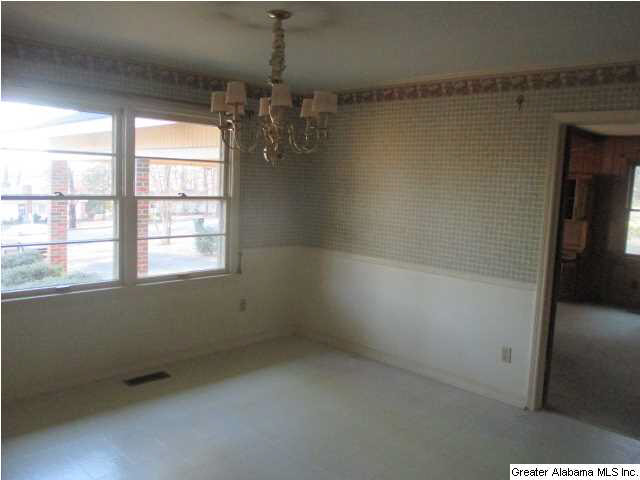 1010 Valley Road Jasper, AL 35501 - Photo 5 of 14