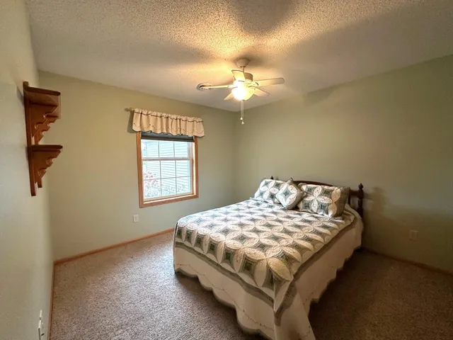 $334,900 | 1610 8th Avenue North, Princeton, MN 55371