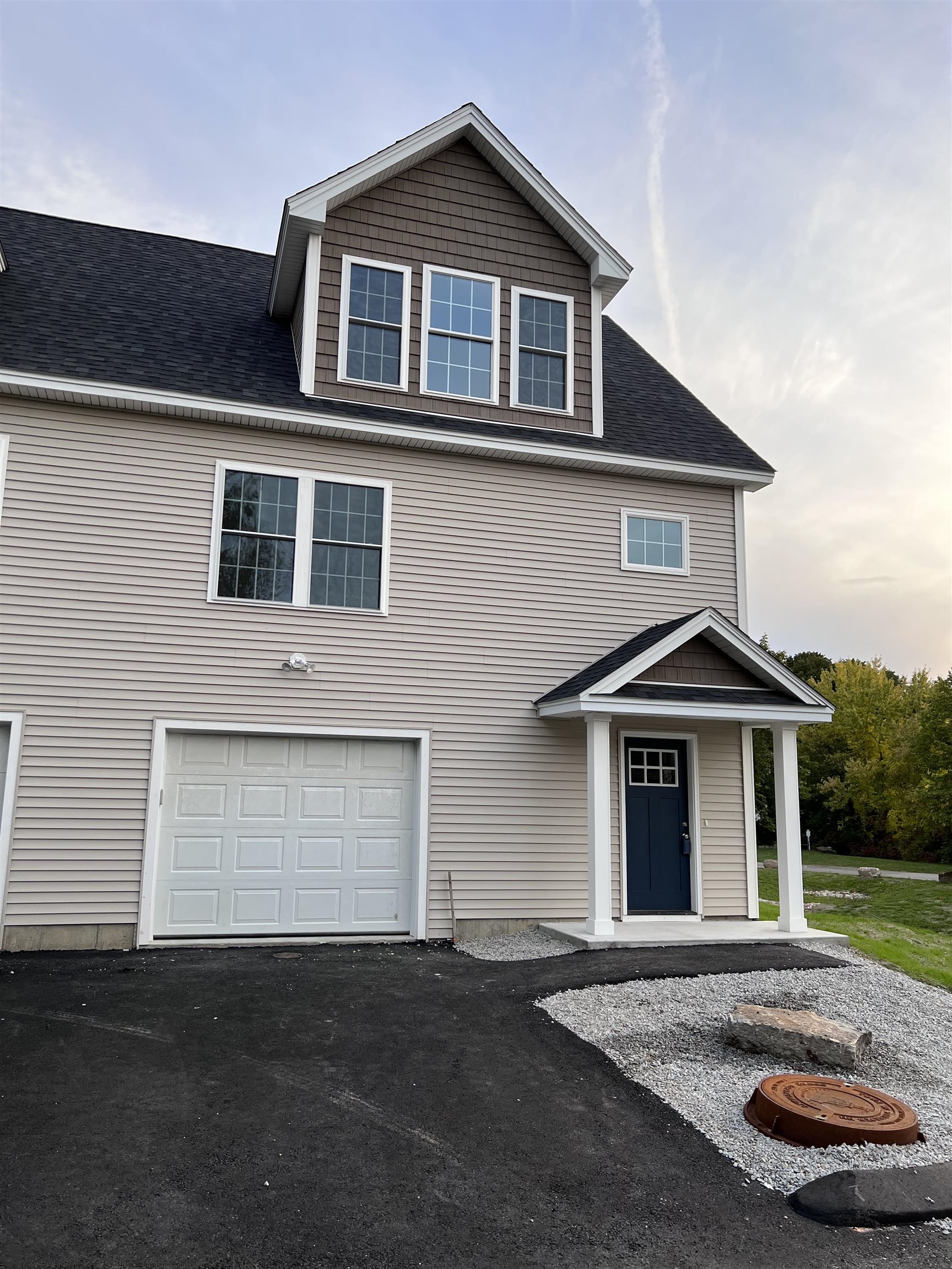 1 Mill Falls Road, Unit 1 Pembroke, NH 03275 - Photo 2 of 17 Gallery Image 2
