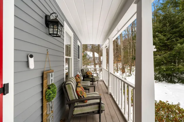 $850,000 | 17 Oriole Drive, Bedford, NH 03110