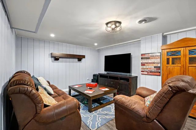 $850,000 | 17 Oriole Drive, Bedford, NH 03110