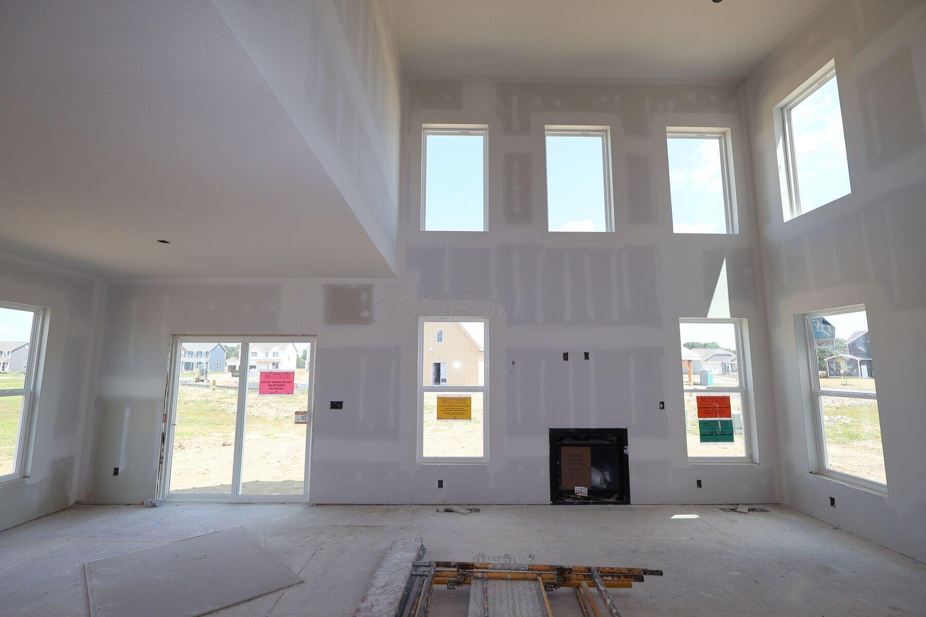 375 Birdwatcher Loop Galena, OH 43021 - Photo 2 of 12 Great Room