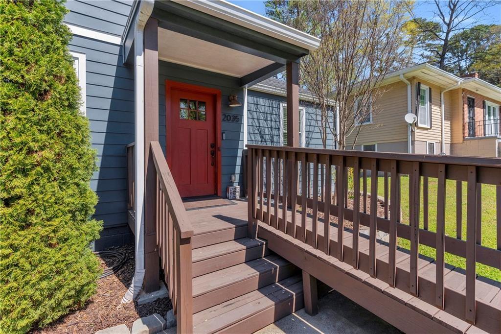 2035 Beecher Road Southwest Atlanta, GA 30310 - Photo 2 of 69