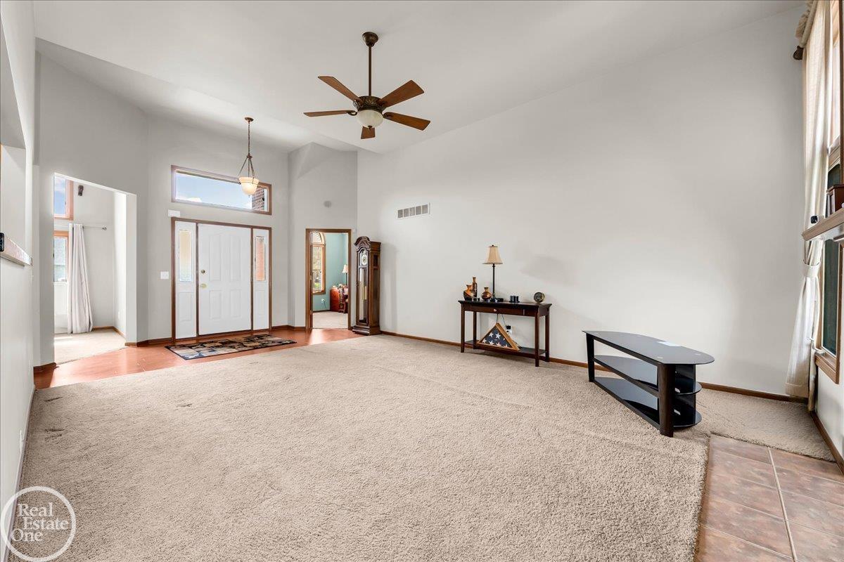34521 Blue Spruce Road New Baltimore, MI 48047 - Photo 6 of 41 Gallery Image 6