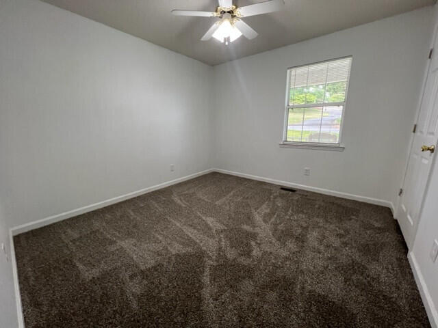 2226 Southeast Northeast Road Cleveland, TN 37311 - Photo 11 of 19 2226NortheastRdSE_32968_11