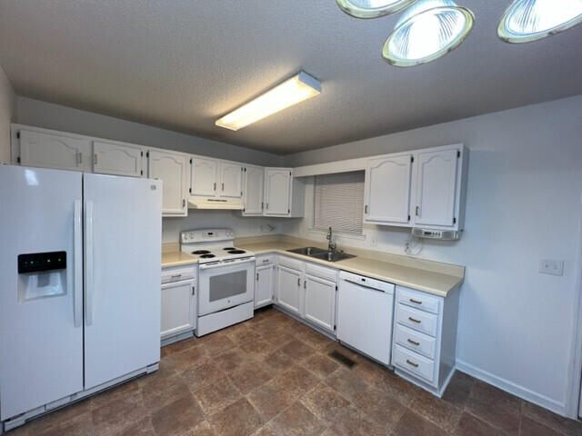 2226 Southeast Northeast Road Cleveland, TN 37311 - Photo 6 of 19 2226NortheastRdSE_32968_6