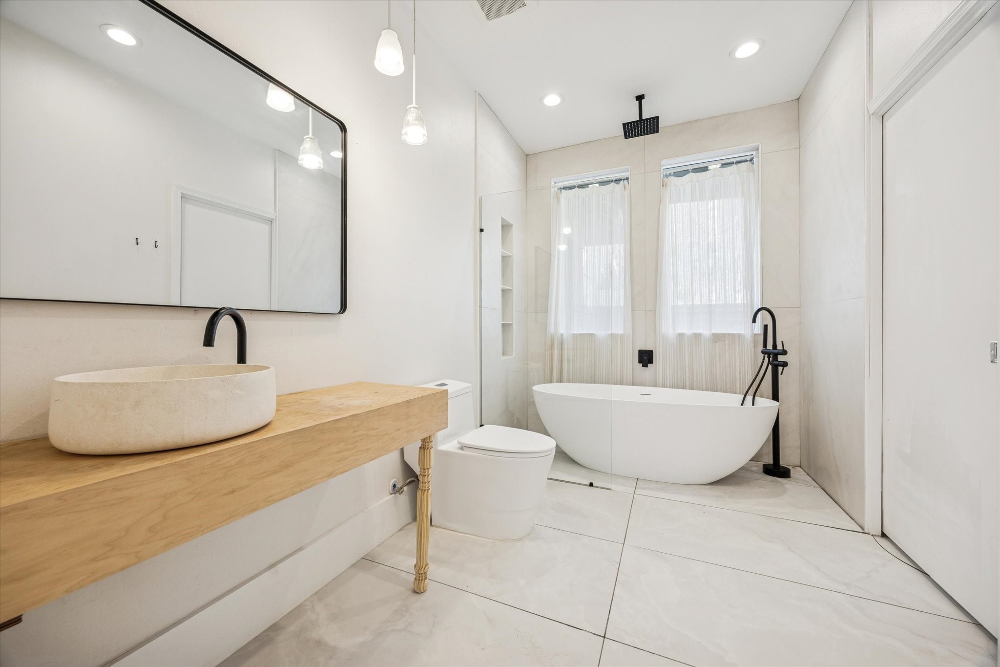 1624 Branard Street Houston, TX 77006 - Photo 16 of 25