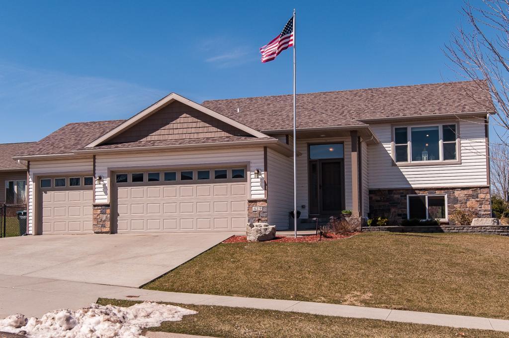 429 51st Avenue Northwest Rochester, MN 55901 - Photo 1 of 1