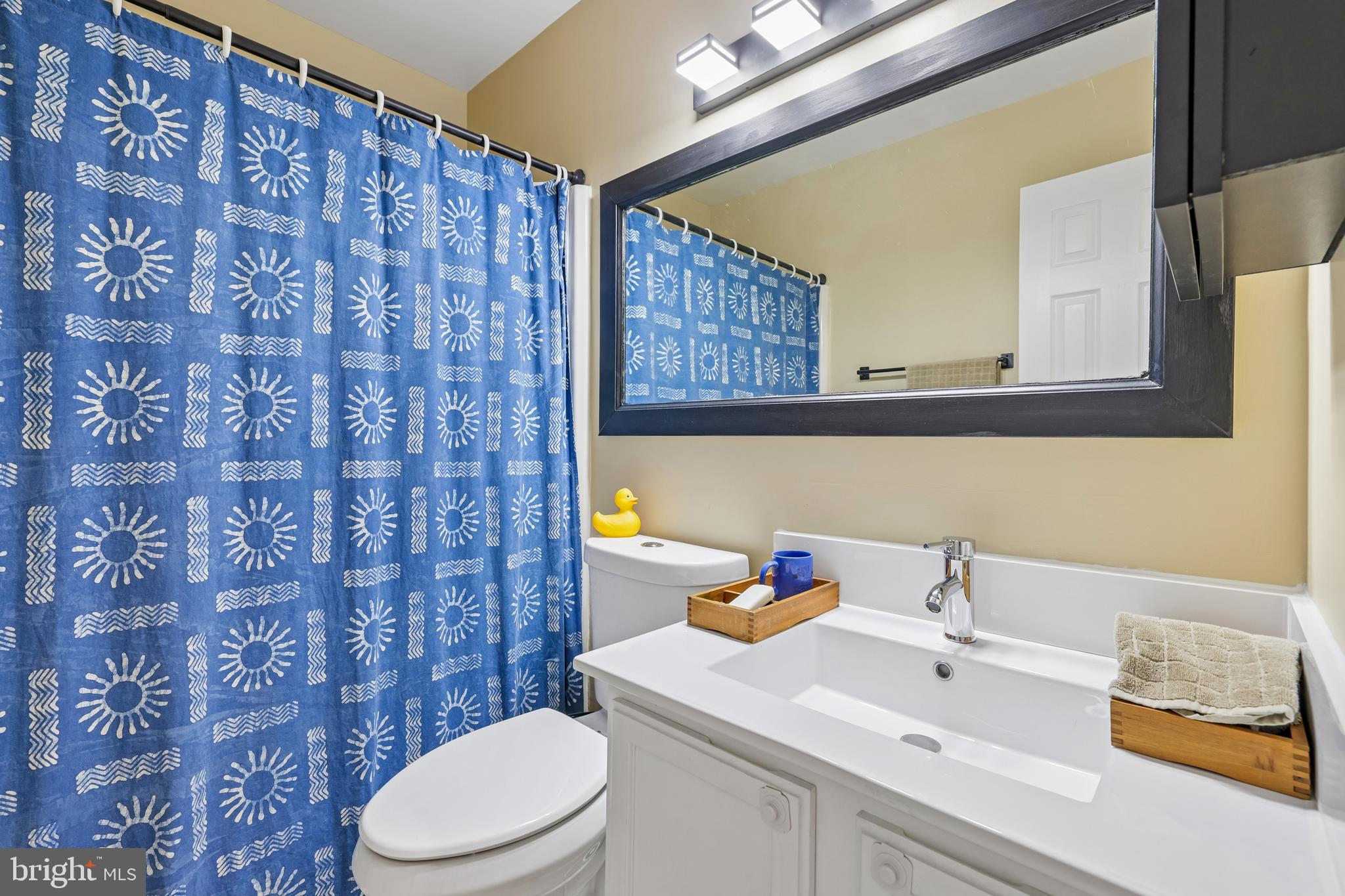 11244 Snowflake Court, Unit A128 Columbia, MD 21044 - Photo 27 of 35 Bathroom