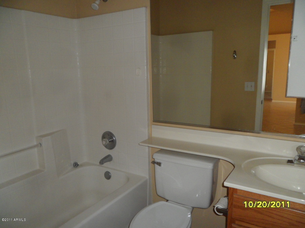 2082 East Ranch Court Gilbert, AZ 85296 - Photo 7 of 14 107