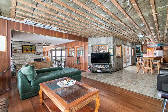 $439,000 | 15884 West 3500th Road North, Essex, IL 60935