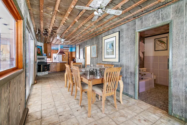 $439,000 | 15884 West 3500th Road North, Essex, IL 60935