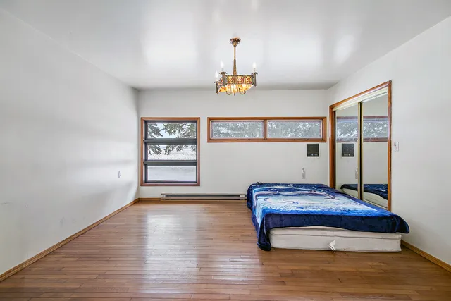 $439,000 | 15884 West 3500th Road North, Essex, IL 60935