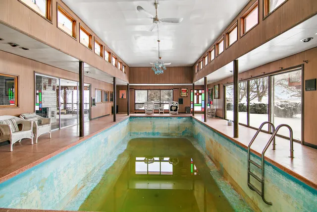 $439,000 | 15884 West 3500th Road North, Essex, IL 60935