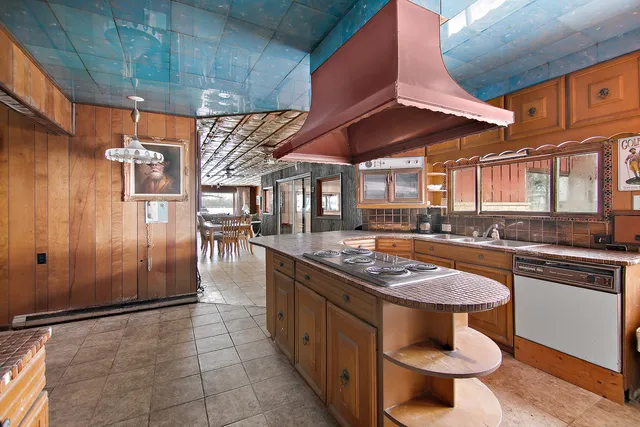 $439,000 | 15884 West 3500th Road North, Essex, IL 60935