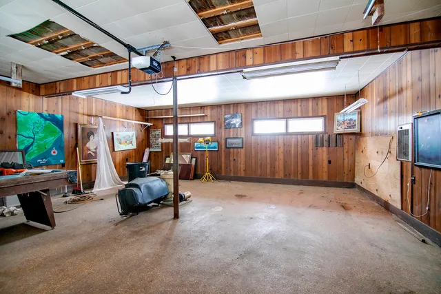 $439,000 | 15884 West 3500th Road North, Essex, IL 60935