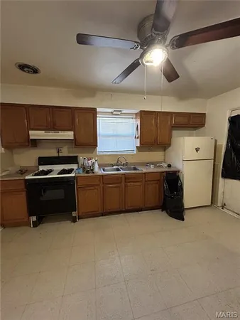$79,000 | 615 Tesmore Place, St. Louis, MO 63135