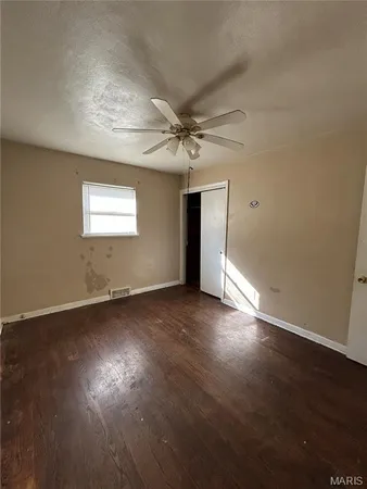 $79,000 | 615 Tesmore Place, St. Louis, MO 63135