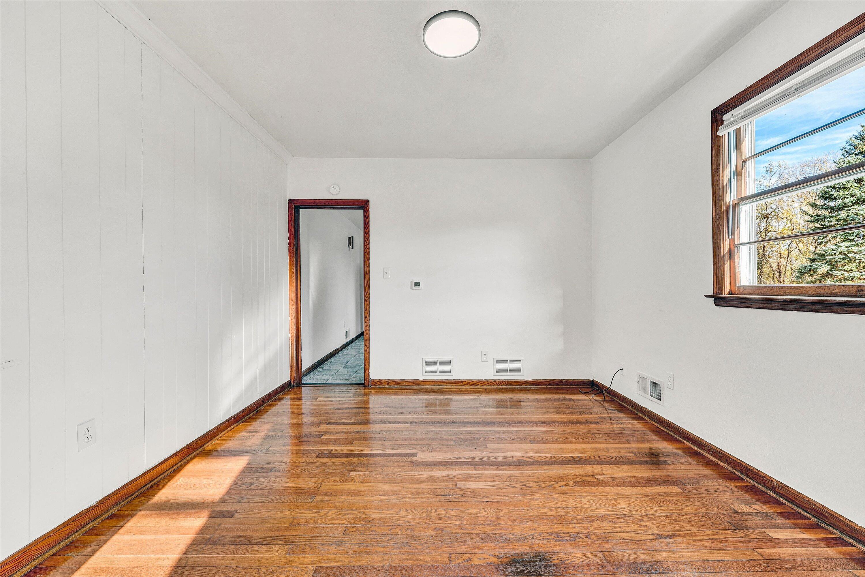 3203 Roundhill Avenue Northwest, Unit A Roanoke, VA 24012 - Photo 19 of 27 18-SGP-01200