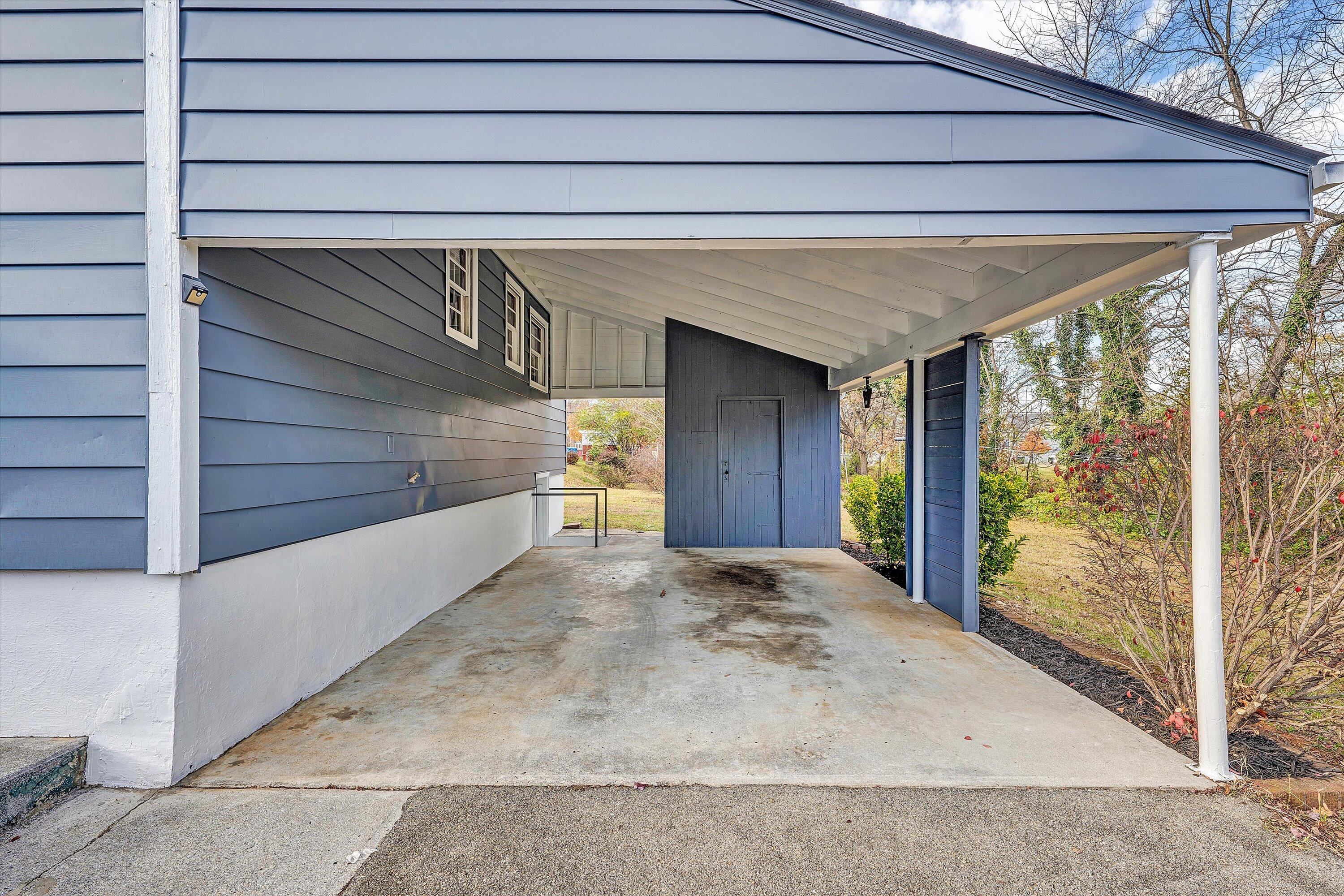 3203 Roundhill Avenue Northwest, Unit A Roanoke, VA 24012 - Photo 22 of 27 22-SGP-01221
