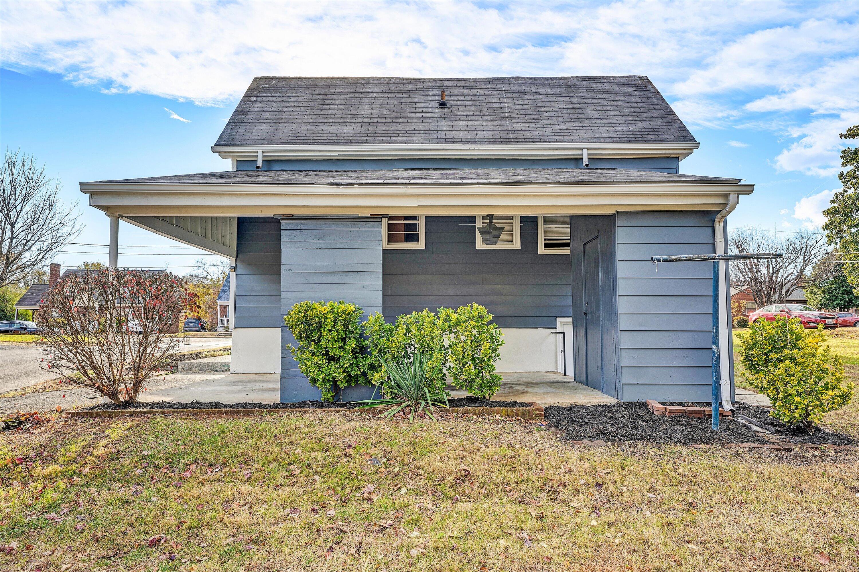 3203 Roundhill Avenue Northwest, Unit A Roanoke, VA 24012 - Photo 6 of 27 05-SGP-01209