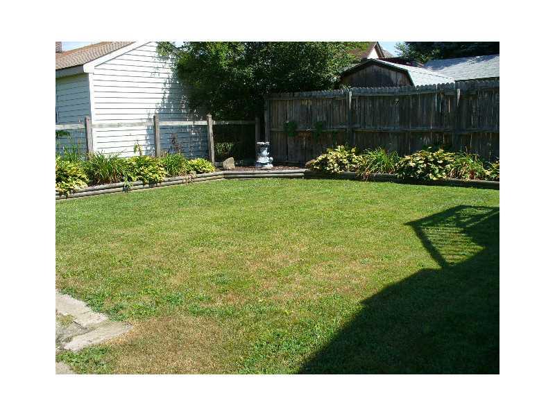 450 East Washington Street Rochester, PA 15074 - Photo 21 of 22 Yard/Garden.