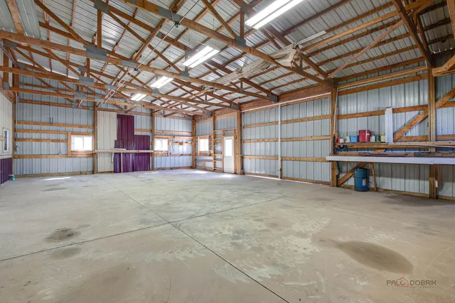 $2,300,000 | 28232 North Gilmer Road, Grayslake, IL 60030