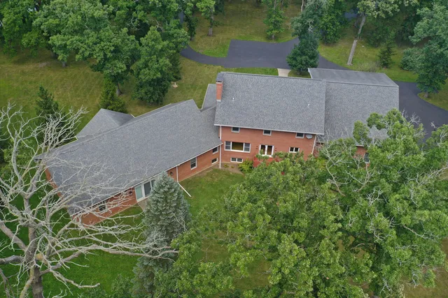 $2,300,000 | 28232 North Gilmer Road, Grayslake, IL 60030