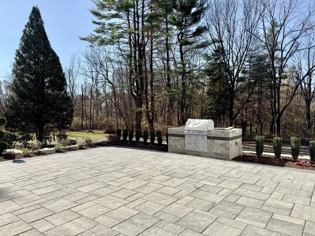 150 North Road Bedford, MA 01730 - Photo 36 of 41 Gallery Image 36