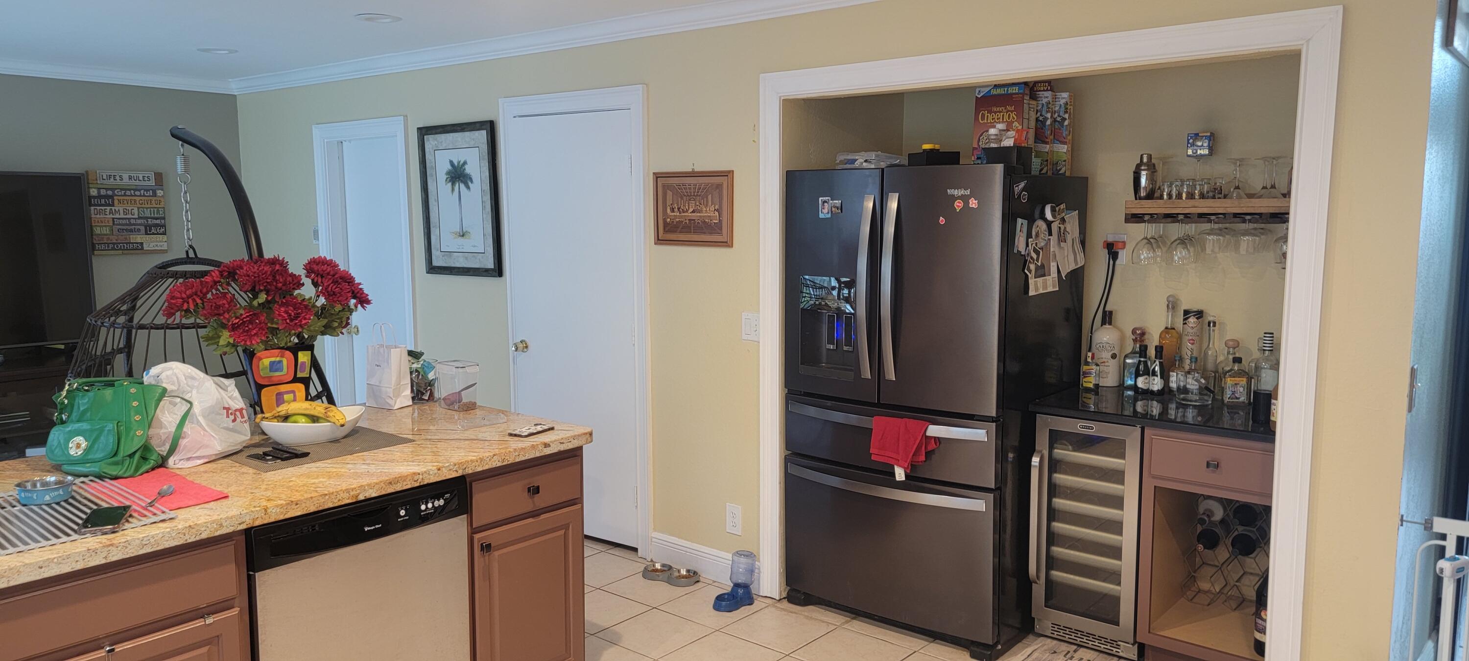 10780 Buttonwood Lake Drive Boca Raton, FL 33498 - Photo 8 of 25 20230525_191427