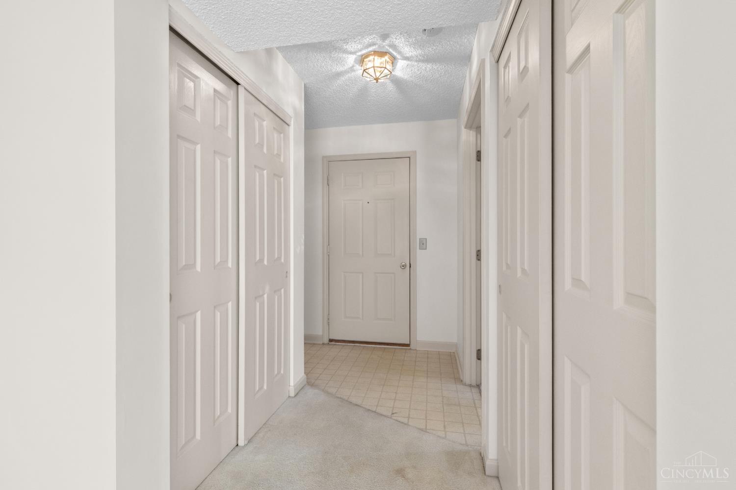 3547 Jessup Road, Unit 1A Cincinnati, OH 45239 - Photo 5 of 46