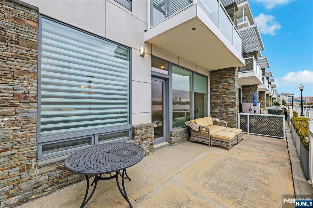 3 Somerset Lane, Unit 109 Edgewater, NJ 07020 - Photo 37 of 50